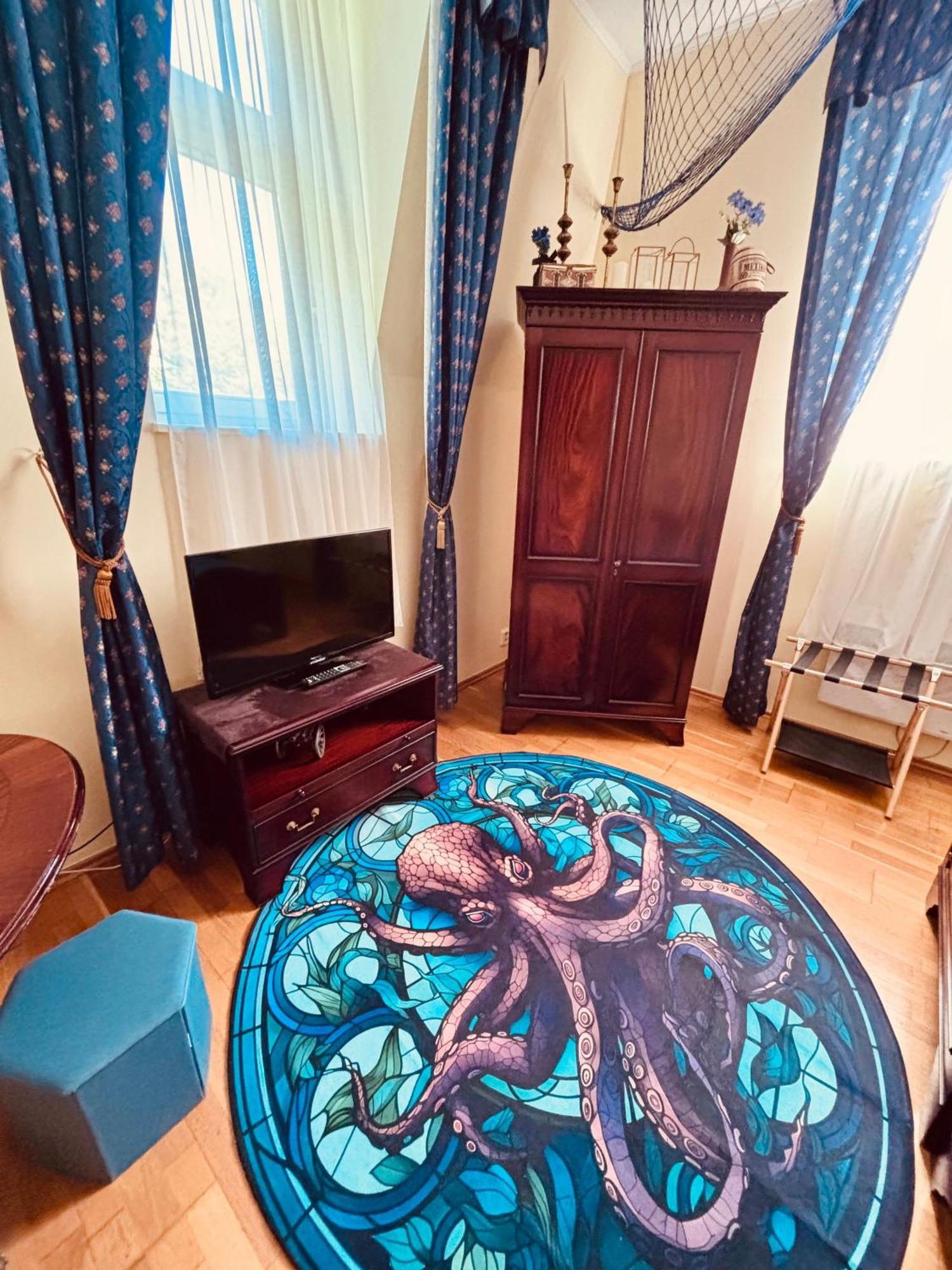 Pirate Family, Theme Room, Free Parking Karlovy Vary Kültér fotó
